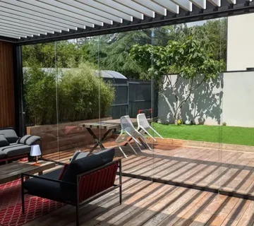 Pergola coulissant de verre